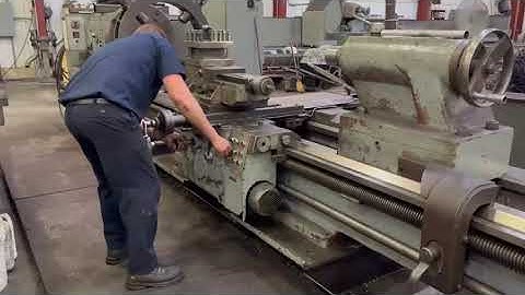 POREBA TR100B/8M 39” x 314" Manual Lathe w/Taper Attachment