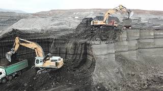 Download Lagu Amazing Drone Footage Of Two Liebherr 974 Excavators Loading Trucks On Mines - Ascon Ltd MP3 Download Lagu Amazing Drone Footage Of Two Liebherr 974 Excavators Loading Trucks On Mines - Ascon Ltd MP3
