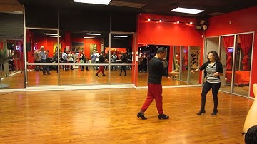 Salsa II with Victor and Julia at Salsa N’ Seattle on (12.9.2014)