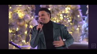 Mary did you know /Merry Christmas,Happy Holidays - Tauren Wells (Live at Gateway Church)