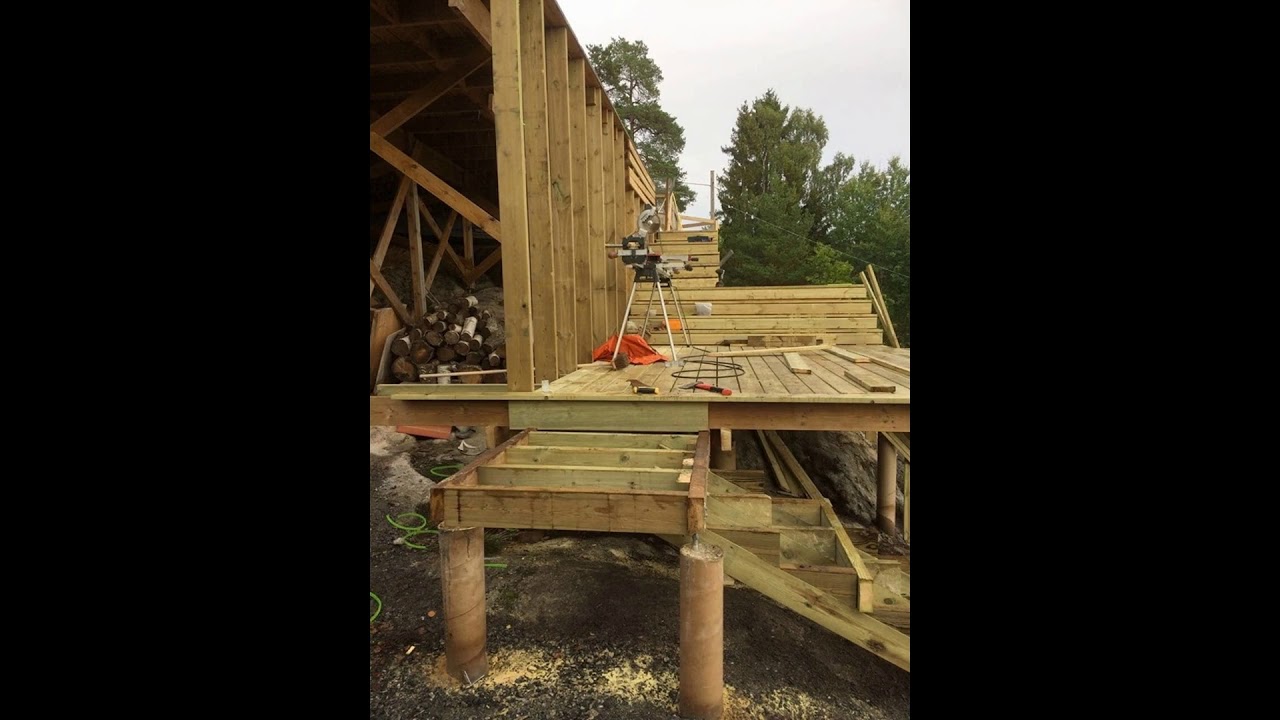 Altan med trappor i Värmdö