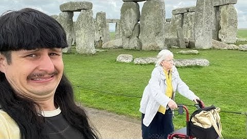 Oliver Tree - Talk a lot [Lyrics Video] [LYM,HYB] (Snippet)