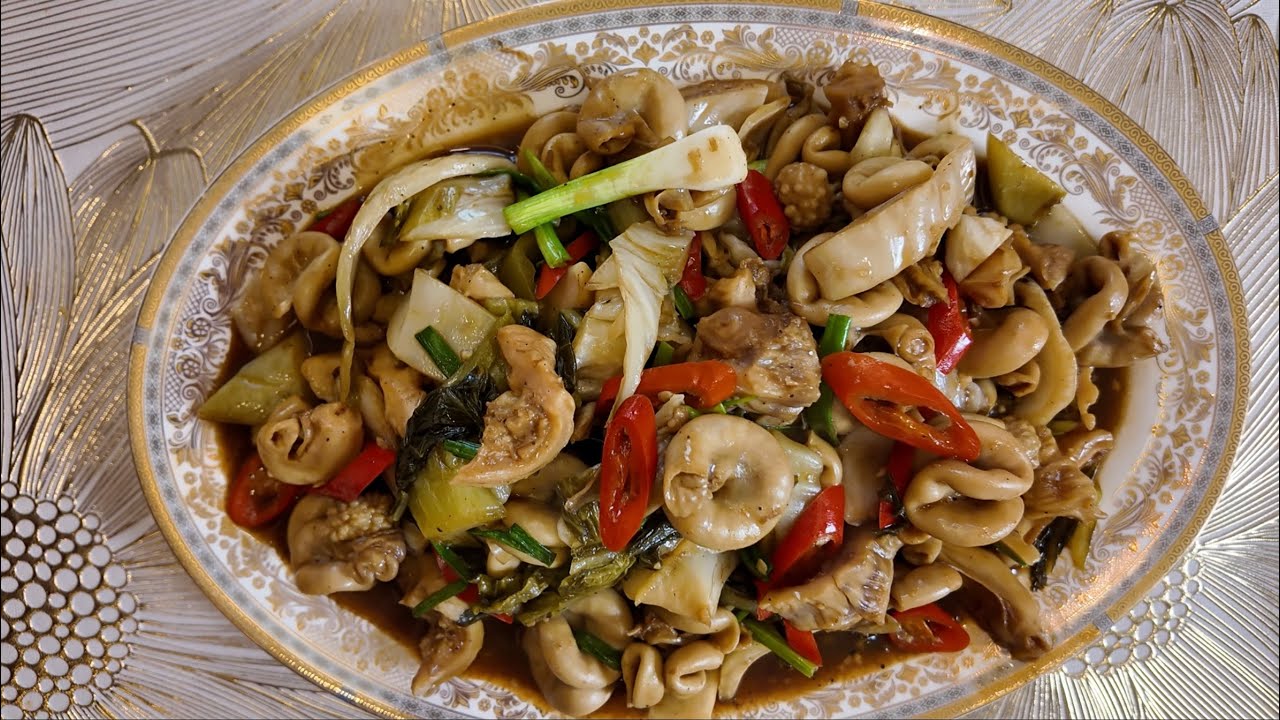 របៀបធ្វើឆាពោះតាន់ស្ពៃជ្រក់ HOW TO MAKE CABBAGE STIR FRY WITH INTESTINES 