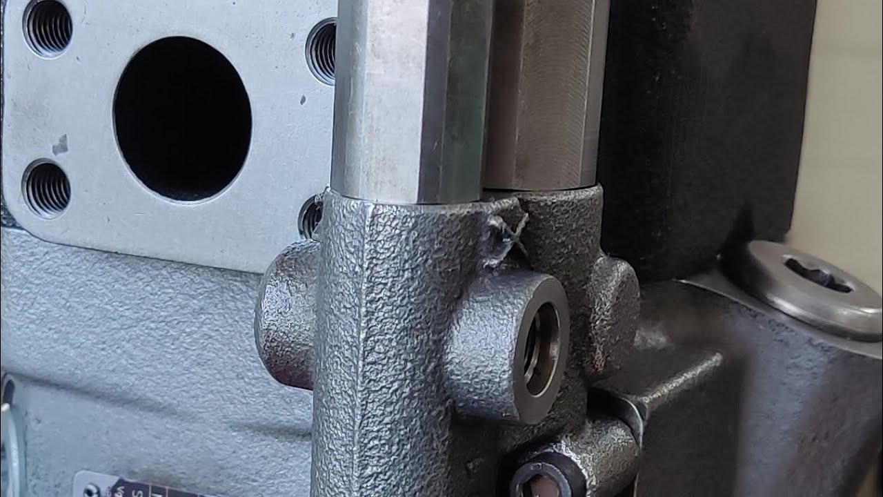 Teste da bombas Rexroth A10VO85