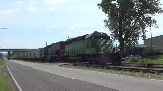 ATN Z389 WITH OMLX #7204 SD40-2 EX BN SD40-2 SOUTH BOUND GRAIN