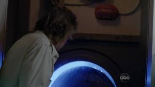 LOST: Frank gets hit by the submarine door [6x14-The Candidate]