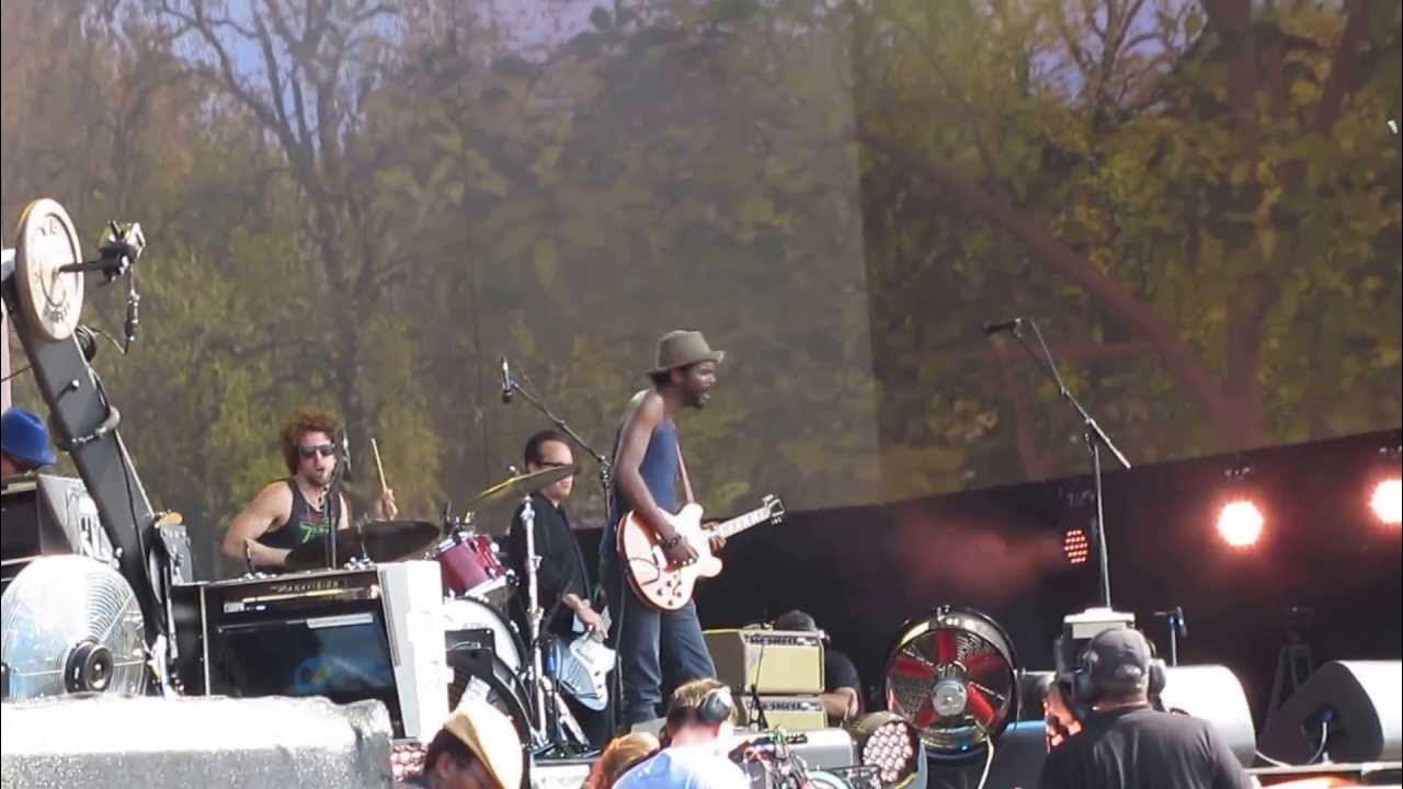 Gary Clark Jr Catfish Blues Live in Hyde Park, London, 06/07/2013