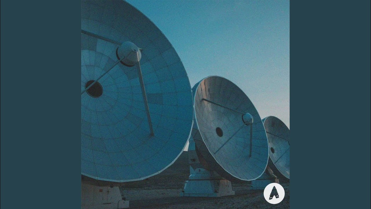 Hubble auf YouTube ansehen Hubble auf YouTube ansehen