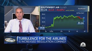 Southwest Airlines under scrutiny amid holiday travel chaos