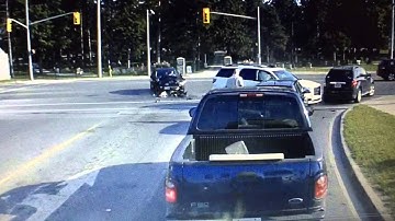 Tbone accident caught on dash cam