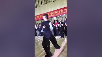 迪馬 Dmitry Zharkov | lead & follow 引導與跟隨 ■ ( hand free ) cc