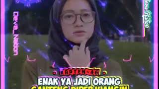 Story wa Enak ya jadi orang ganteng diperjuangin disana sini, coba yg jelek?
