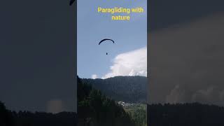 ||paragliding||#naturelovers #reactionparagliding #travel #paragliding#manali#kullu #india#himachal