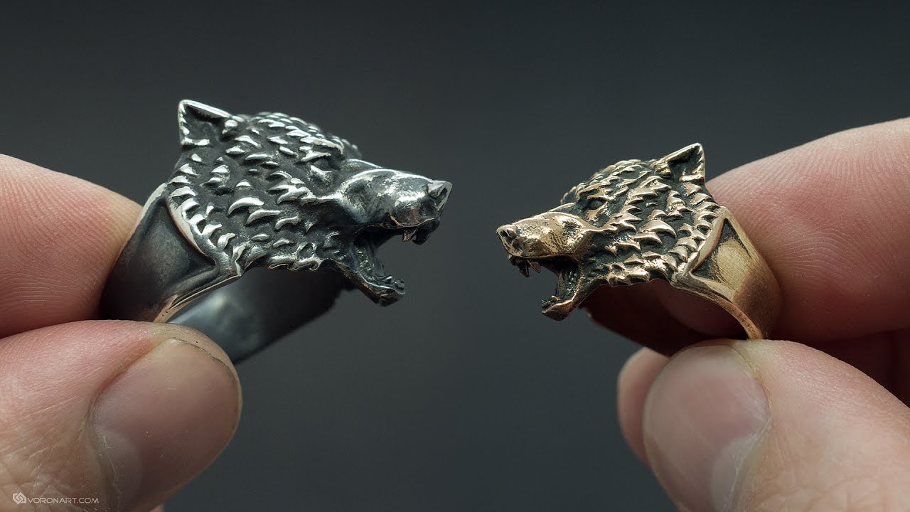 gucci wolf head ring