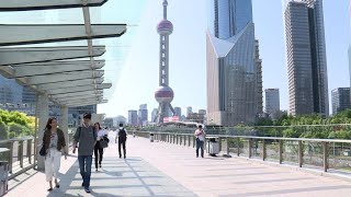 Chinese exports drop in December, while trade surplus with US widens