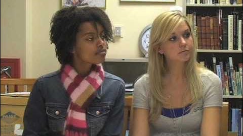 Q5 - How do I become an archivist?