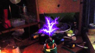 Mini pulsed 811a vacuum tube tesla coil