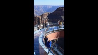 Skywalk at Grand Canyon West | Maverick Helicopters