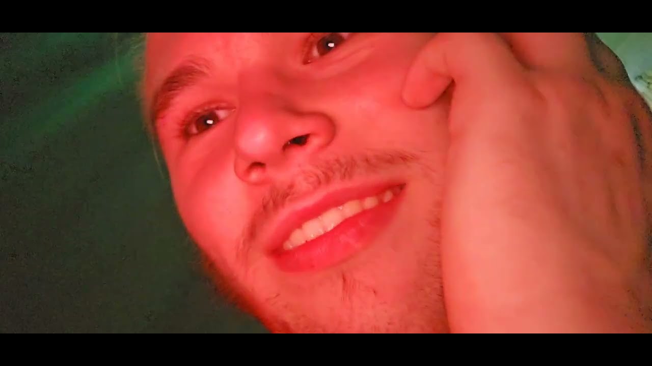 Почему Кирилл бледный- идеал мужской красоты?