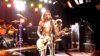 The Darkness Live in Boston - Living Each Day Blind (FIRST EVER LIVE PERFORMANCE) @ Paradise