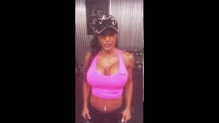 Butt Toning Curtsy Lunges! ~ www.FitnessByGrace.net