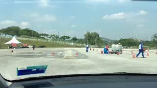 Emergency brake without ABS