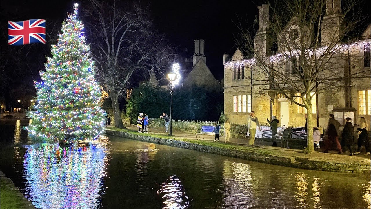 [4K] 🇬🇧 Magical Cotswolds Christmas Lights | Bourton-on-the-Water Night