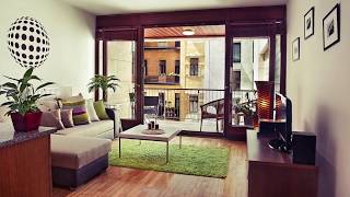 Apartment Tour: Where to Stay in Budapest? The &#39;Renaissance&#39; Apartment in Budapest&#39;s District VII