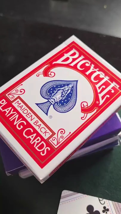 Ever seen a playing card that looks like this? #magictrick #meme