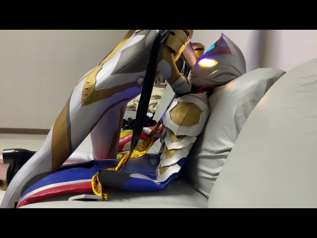 妖麗戦士カルミラCarmeara - YouTube