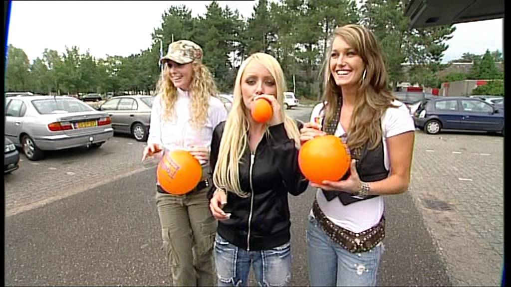 Real Djumbo seizoen 1 afl. 4 reality show over Djumbo