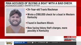 Benton, Ill. man facing felony theft charge after paying for boat with bad check
