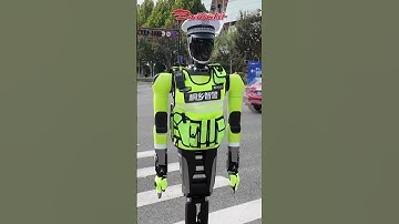 Trung Quốc triển khai robot hình người hỗ trợ điều tiết giao thông tại Chiết Giang