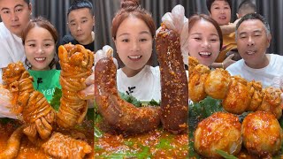 Spicy Chinese food 🌶 SOSLU ÇİN YEMEKLERİ YEME | Family Mukbang | (Sheep brain + blood sausage) 먹방