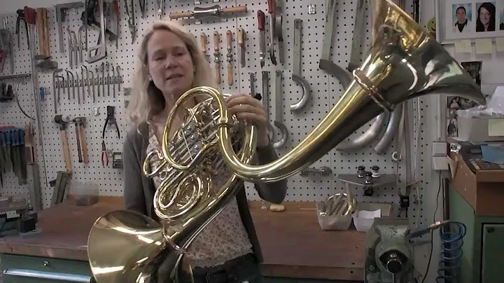 Christine Chapman | DOUBLE HORN, DOUBLE BELL: QUADRUPLE THE FUN! | Ensemble Musikfabrik