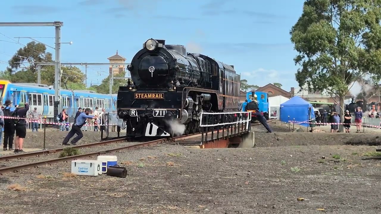 Busy 1st Day at Newport 