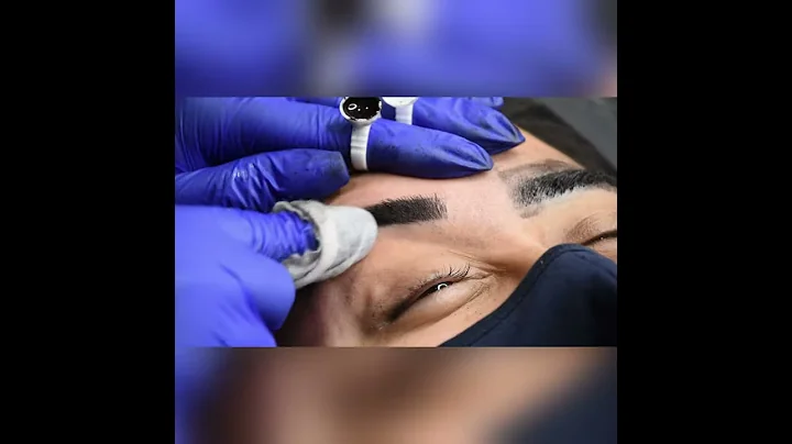 Brow Babe Mini Clip