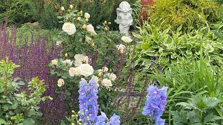 Уральский сад в июле !!! Обзор с названиями сортов растений и цветов !#сад#garden#нравится