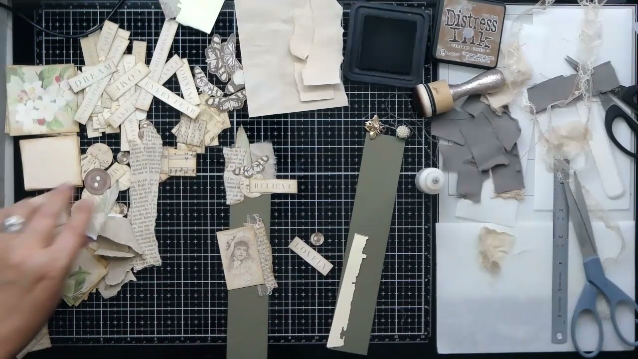 Making Snippet Ephemera   I've never been so bored :)