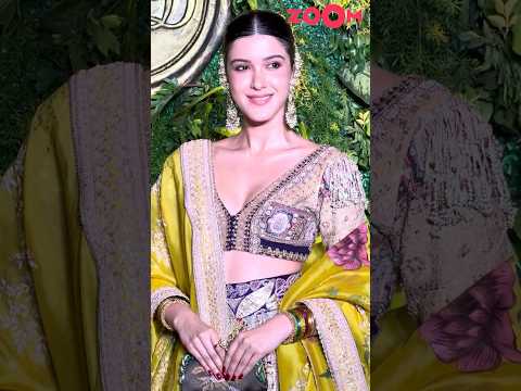 Shanaya Kapoor looks beautiful in a traditional attire #shorts #shanayakapoor