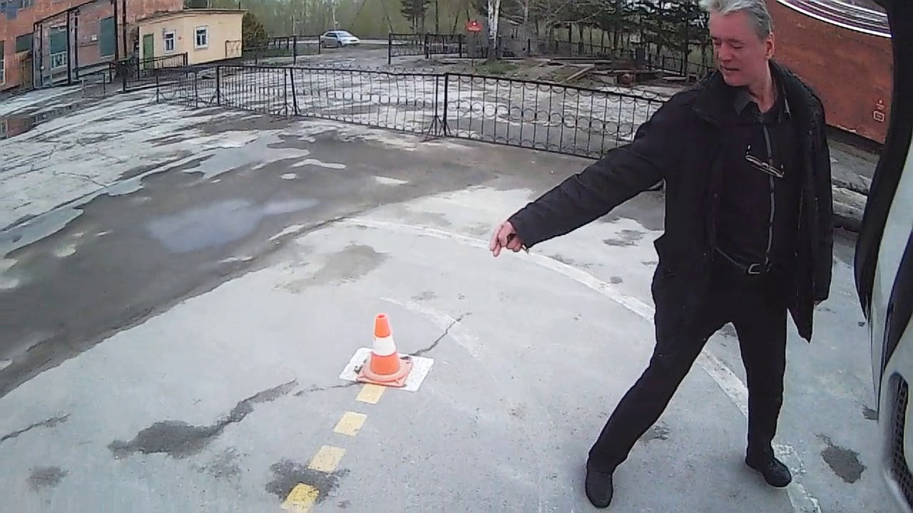 Знакомлюсь с упражнениями на экзамен по вождению. ДОСААФ. мотошкола