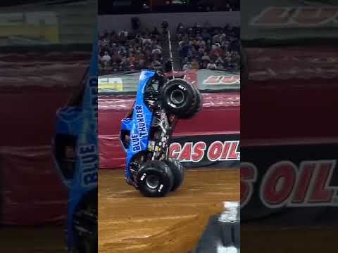 Bycicle to Moonwalk in Skills!!! #motorsport #trucks #crash #save #bigair #backflip #stunt #skills
