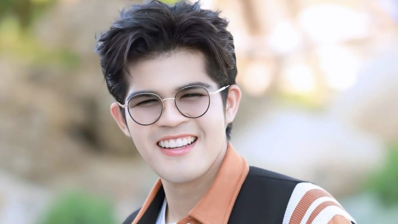 คลิปเต็ม! ไรอัล กาจบัณฑิต ร้องสด เสียงชัด งานแรก 1 งานปิด