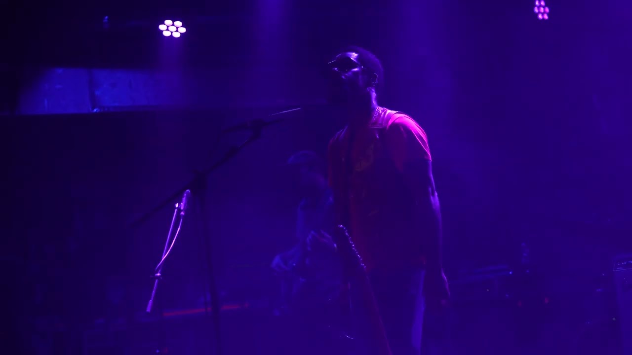 Curtis Harding - On and On Live@Monk