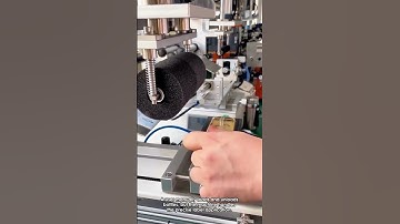 Efficient Bottle Labeling with a Semi-Automatic Machine