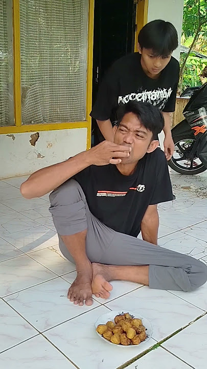 Hiburan komedi  #funny #memengakakkocak #comedy #katakatalucubahasasunda #ngakak #lucu