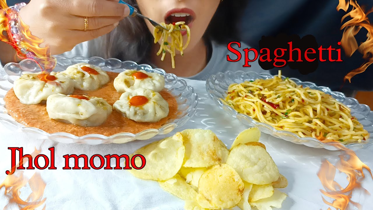 Eating 🔥Jhol Momo and Spaghetti | Indian Street Food Mukbang ASMR 🤤