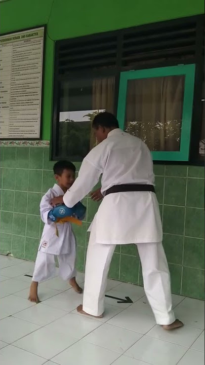 karateka Raja Salman 5th bersama simpai Faisal Zein 👍💪❤️