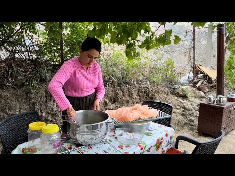 Meyveli Peynir Yapımı / Dağ Köyünde Günlük Hayat