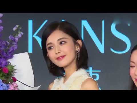 娱乐八卦通-25岁娜扎与40岁金喜善同框-_两代美人竟看不出年龄差